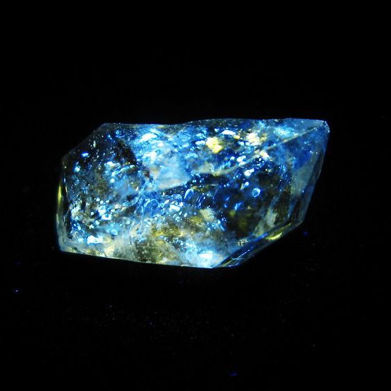 オイルインクォーツ 原石 石油入り 水晶 171-5115