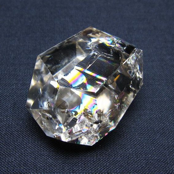 アイリスクォーツ 水晶 原石 虹入り 一点物 171-5830