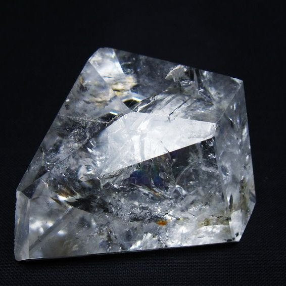 水晶 原石 虹入り 一点物 171-5903