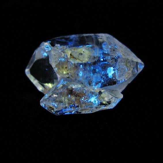 オイルインクォーツ 原石 石油入り 一点物 171-6358