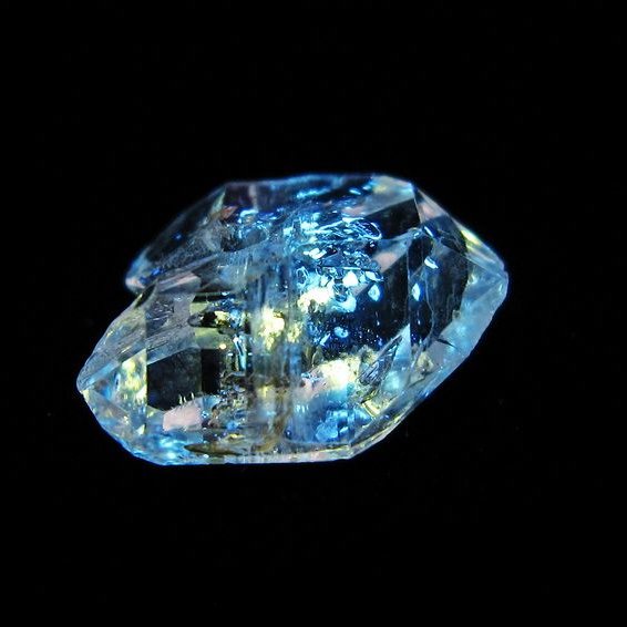 オイルインクォーツ 原石 石油入り 一点物 171-6417