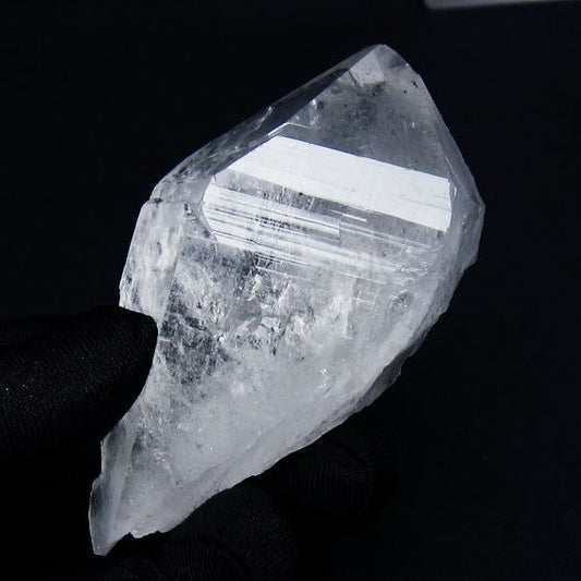 レムリアンシード 水晶 原石 ブラジル ミナスジェライス州 コリント産 一点物 171-6821