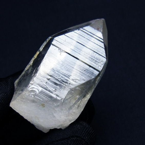 レムリアンシード 水晶 原石 ブラジル ミナスジェライス州 コリント産 一点物 171-6864