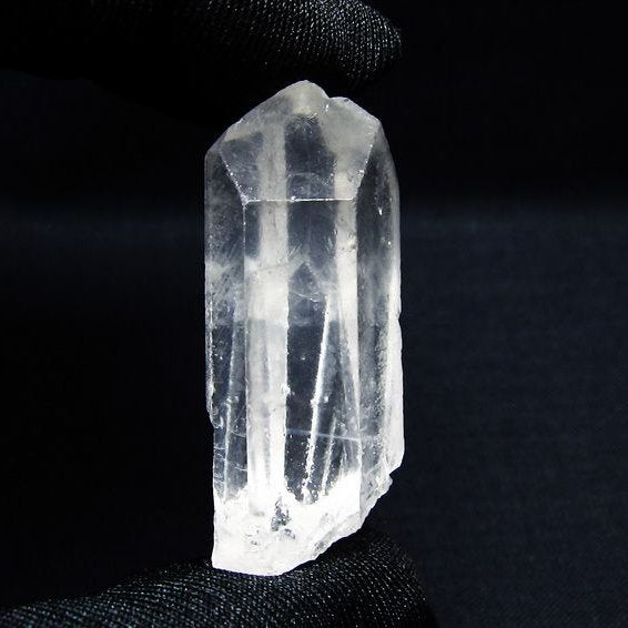 水晶 原石 アーカンソー産 一点物 171-7019
