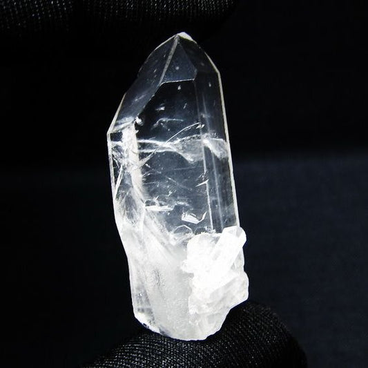 水晶 原石 アーカンソー産 一点物 171-7022