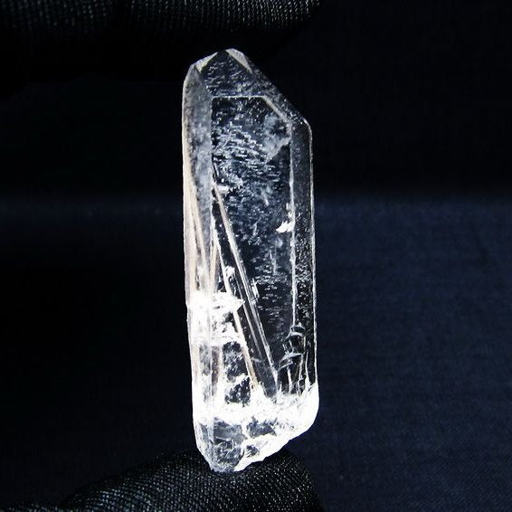 水晶 原石 アーカンソー産 一点物 171-7025