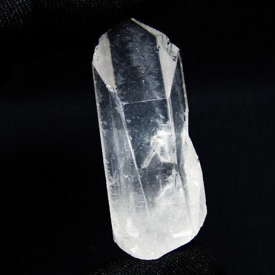 水晶 原石 アーカンソー産 一点物 171-7031