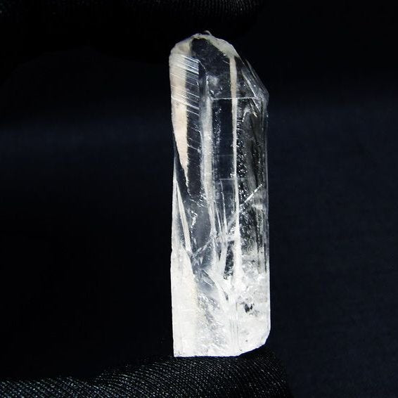水晶 原石 アーカンソー産 一点物 171-7033