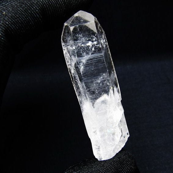 水晶 原石 アーカンソー産 一点物 171-7041
