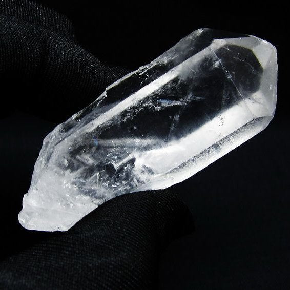 水晶 原石 アーカンソー産 一点物 171-7070
