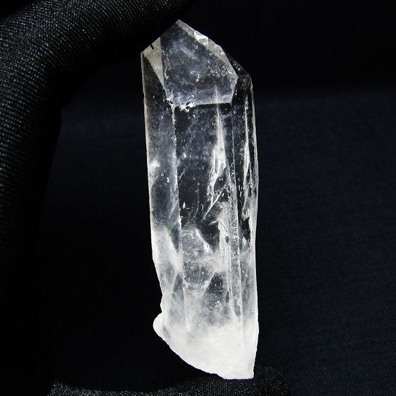 水晶 原石 アーカンソー産 一点物 171-7084