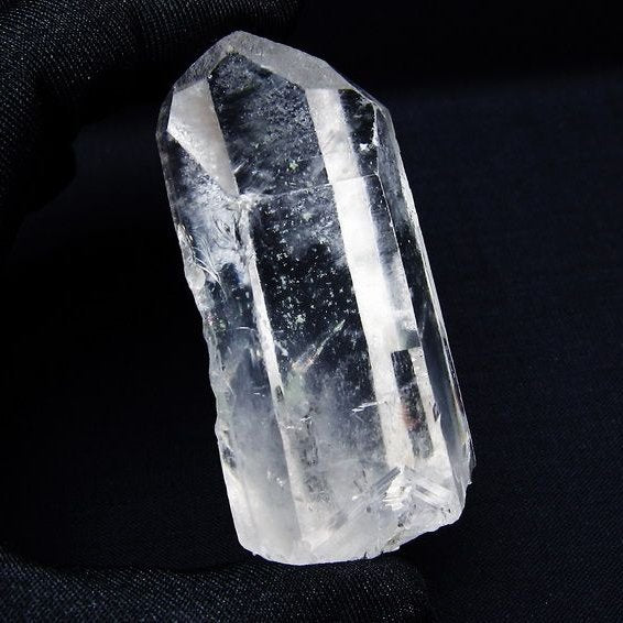 水晶 原石 アーカンソー産 一点物 171-7098