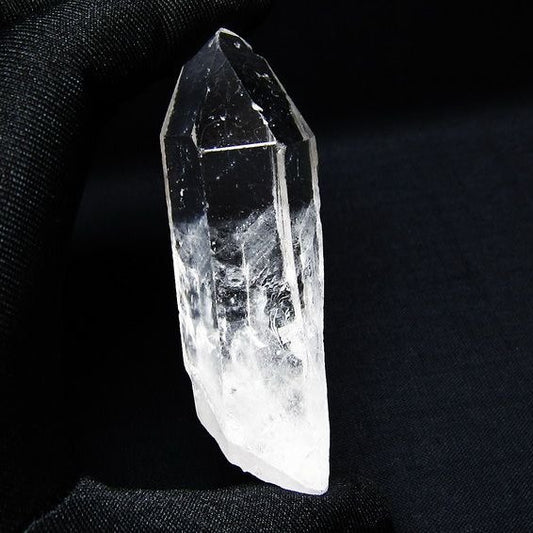 水晶 原石 アーカンソー産 一点物 171-7110