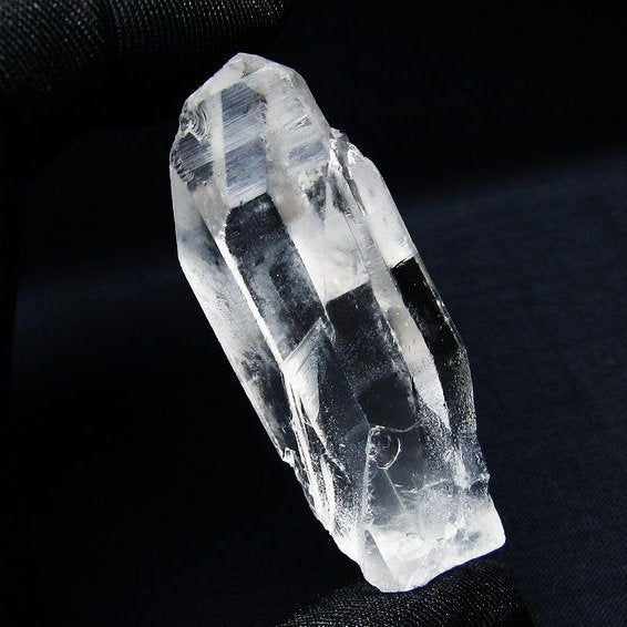 水晶 原石 アーカンソー産 一点物 171-7117