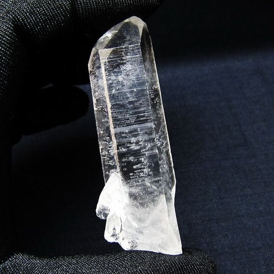 水晶 原石 アーカンソー産 一点物 171-7128