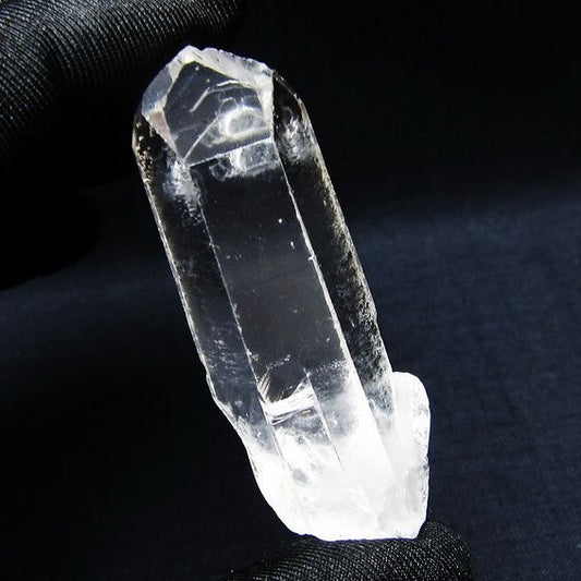 水晶 原石 アーカンソー産 一点物 171-7149