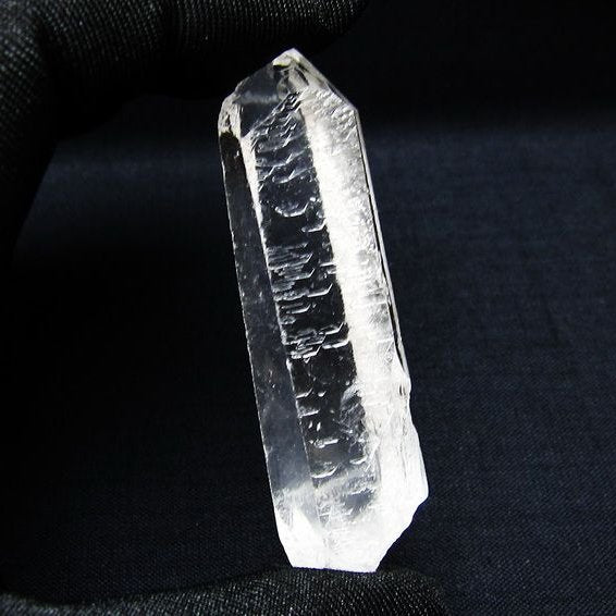 水晶 原石 アーカンソー産 一点物 171-7157