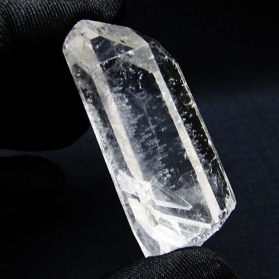 水晶 原石 アーカンソー産 一点物 171-7163