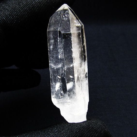 水晶 原石 アーカンソー産 一点物 171-7168