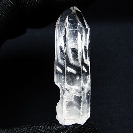 水晶 原石 アーカンソー産 一点物 171-7172