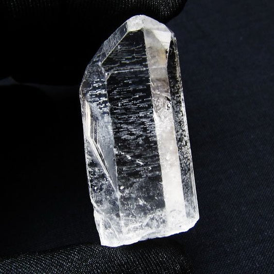 水晶 原石 アーカンソー産 一点物 171-7181