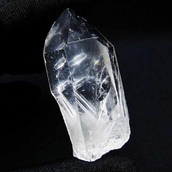 水晶 原石 アーカンソー産 一点物 171-7183
