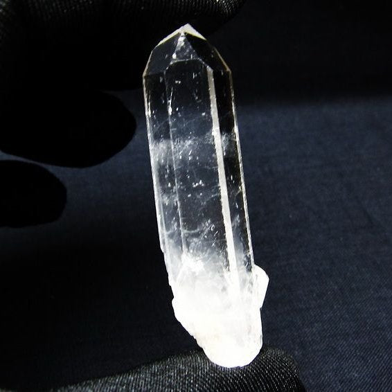 水晶 原石 アーカンソー産 一点物 171-7203