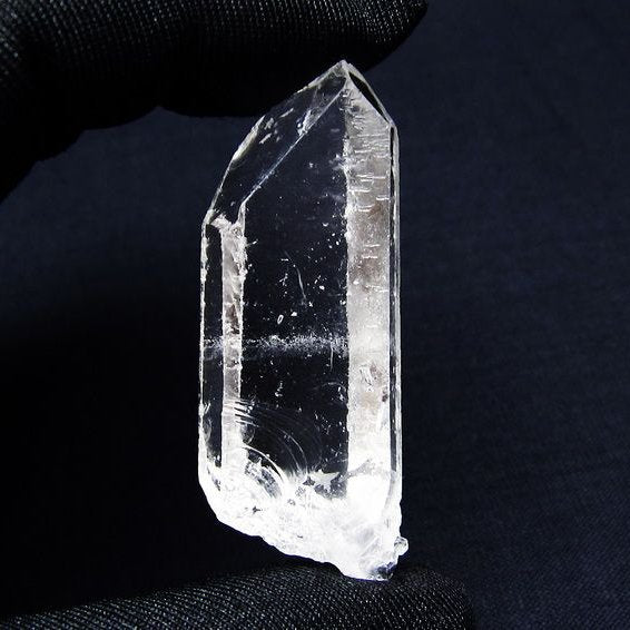 水晶 原石 アーカンソー産 一点物 171-7221
