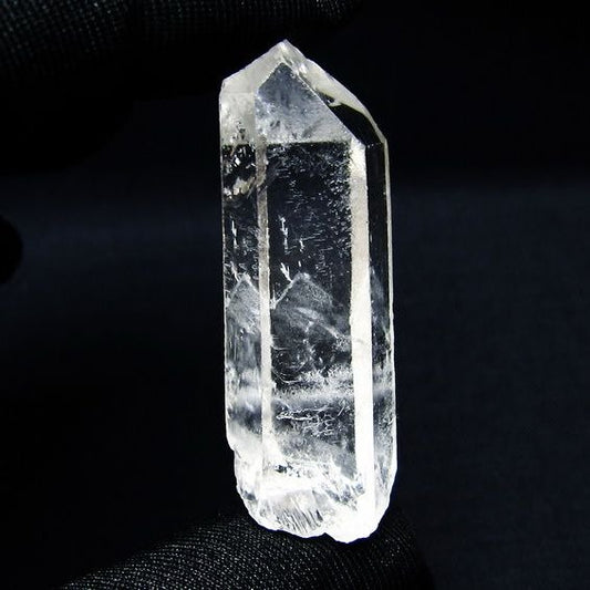 水晶 原石 アーカンソー産 一点物 171-7225