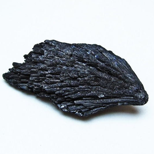 ブラック カイヤナイト 原石 一点物 171-7501
