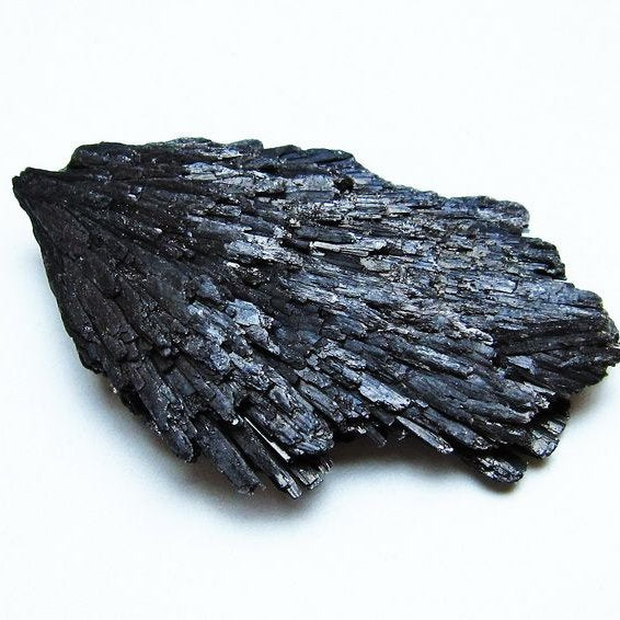 ブラック カイヤナイト 原石 一点物 171-7536