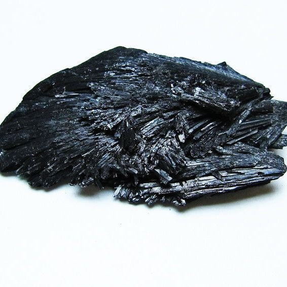 ブラック カイヤナイト 原石 一点物 171-7555