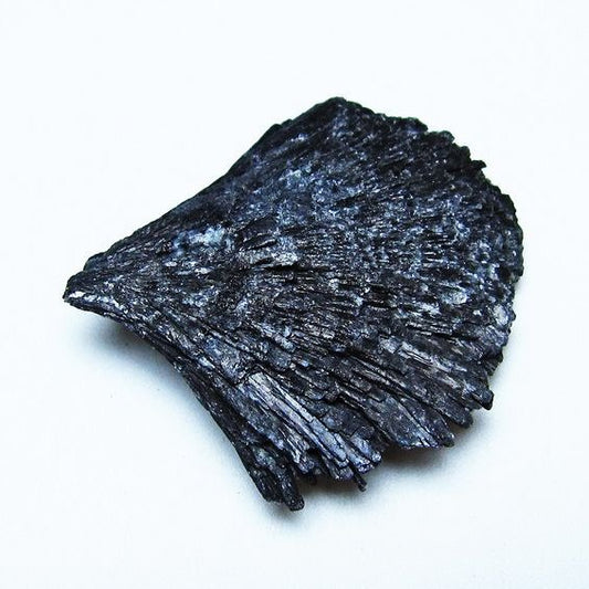 ブラック カイヤナイト 原石 一点物 171-7598