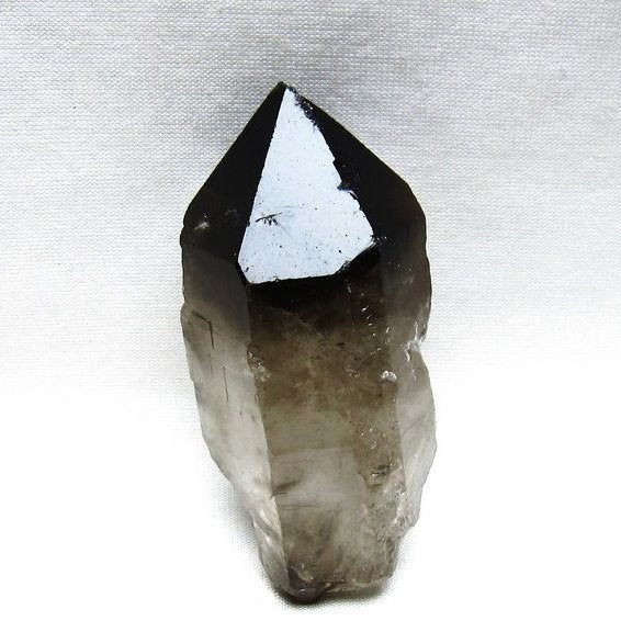 モリオン 黒水晶 原石 ブラジル産 一点物 171-7832