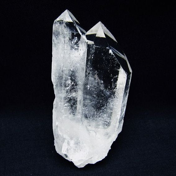 水晶 クラスター 原石 アーカンソー産 一点物 172-3536