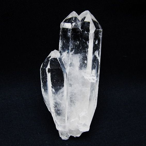 水晶 クラスター 原石 アーカンソー産 一点物 172-3546