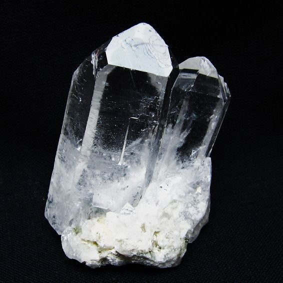 水晶 クラスター 原石 アーカンソー産 一点物 172-3570