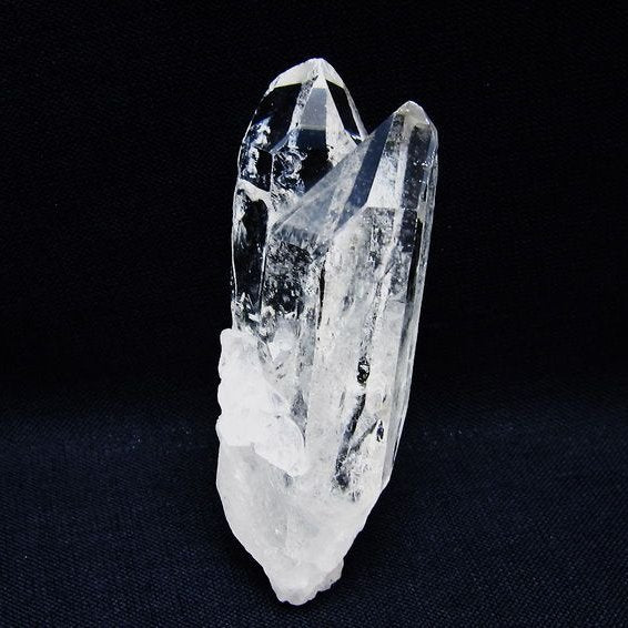 水晶 クラスター 原石 アーカンソー産 一点物 172-3579