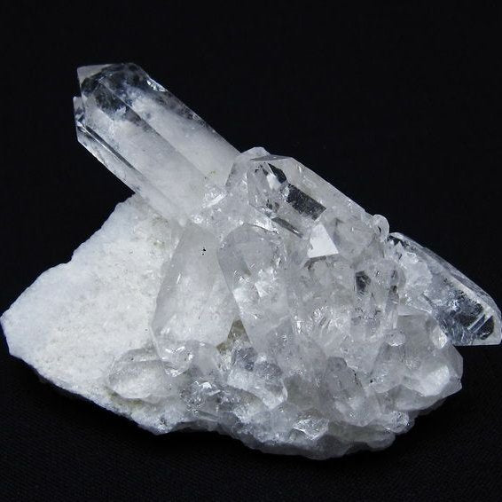 水晶 クラスター 原石 アーカンソー産 一点物 172-3651