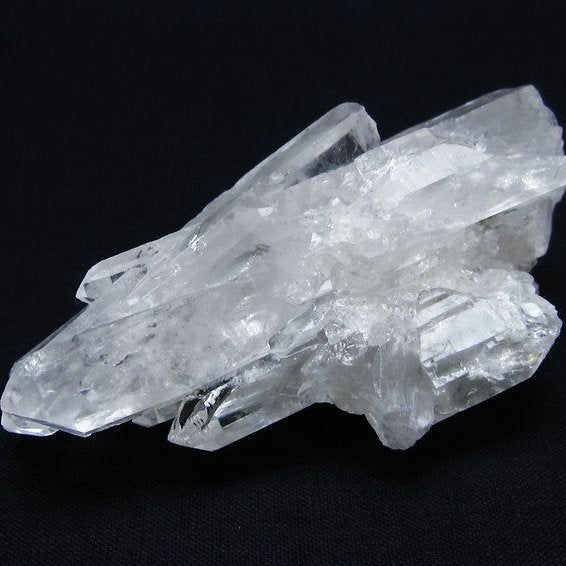 水晶 クラスター 原石 アーカンソー産 一点物 172-3660