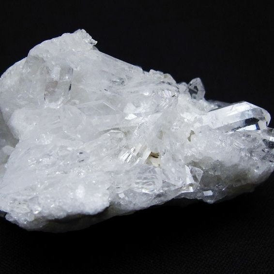 水晶 クラスター 原石 アーカンソー産 一点物 172-3679