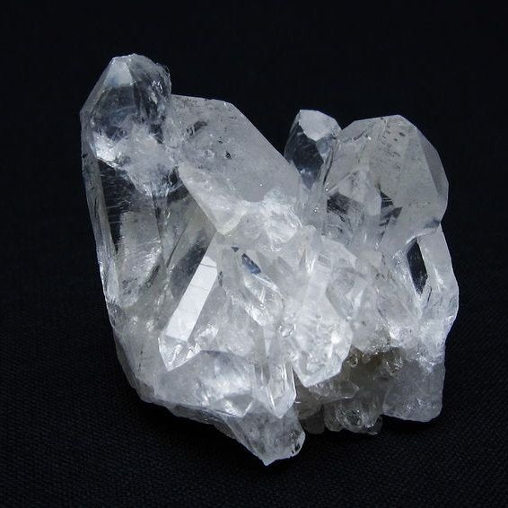 水晶 クラスター 原石 アーカンソー産 一点物 172-3694