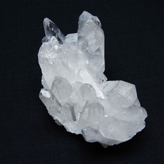 水晶 クラスター 原石 アーカンソー産 一点物 172-3717