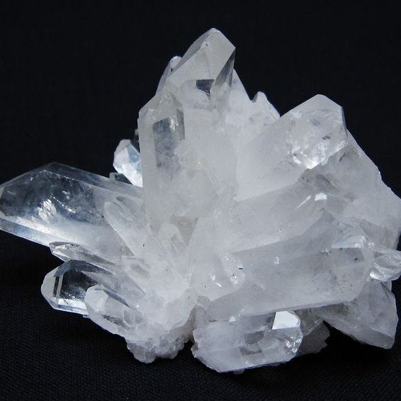 水晶 クラスター 原石 アーカンソー産 一点物 172-3735