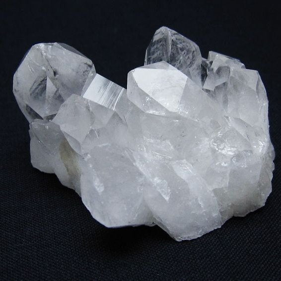 水晶 クラスター 原石 アーカンソー産 一点物 172-3736