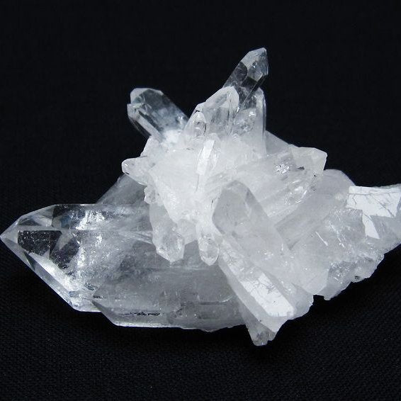 水晶 クラスター 原石 アーカンソー産 一点物 172-3743