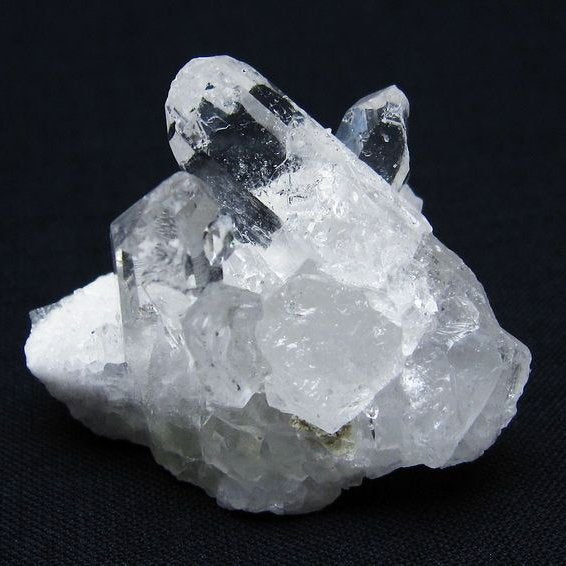 水晶 クラスター 原石 アーカンソー産 一点物 172-3746