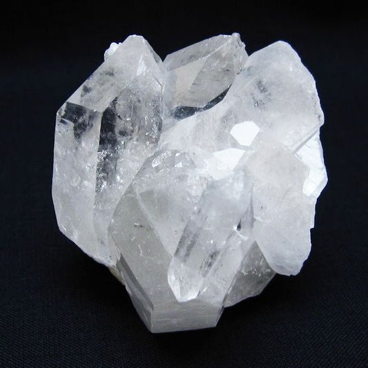 水晶 クラスター 原石 アーカンソー産 一点物 172-3837