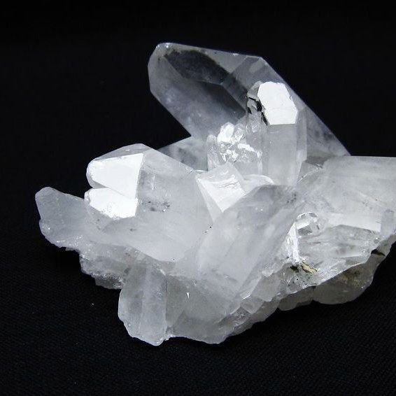 水晶 クラスター 原石 アーカンソー産 一点物 172-3931