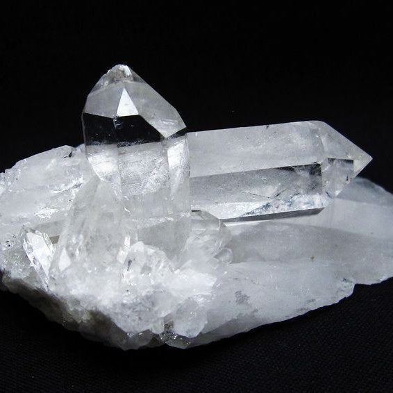 水晶 クラスター 原石 アーカンソー産 一点物 172-3987